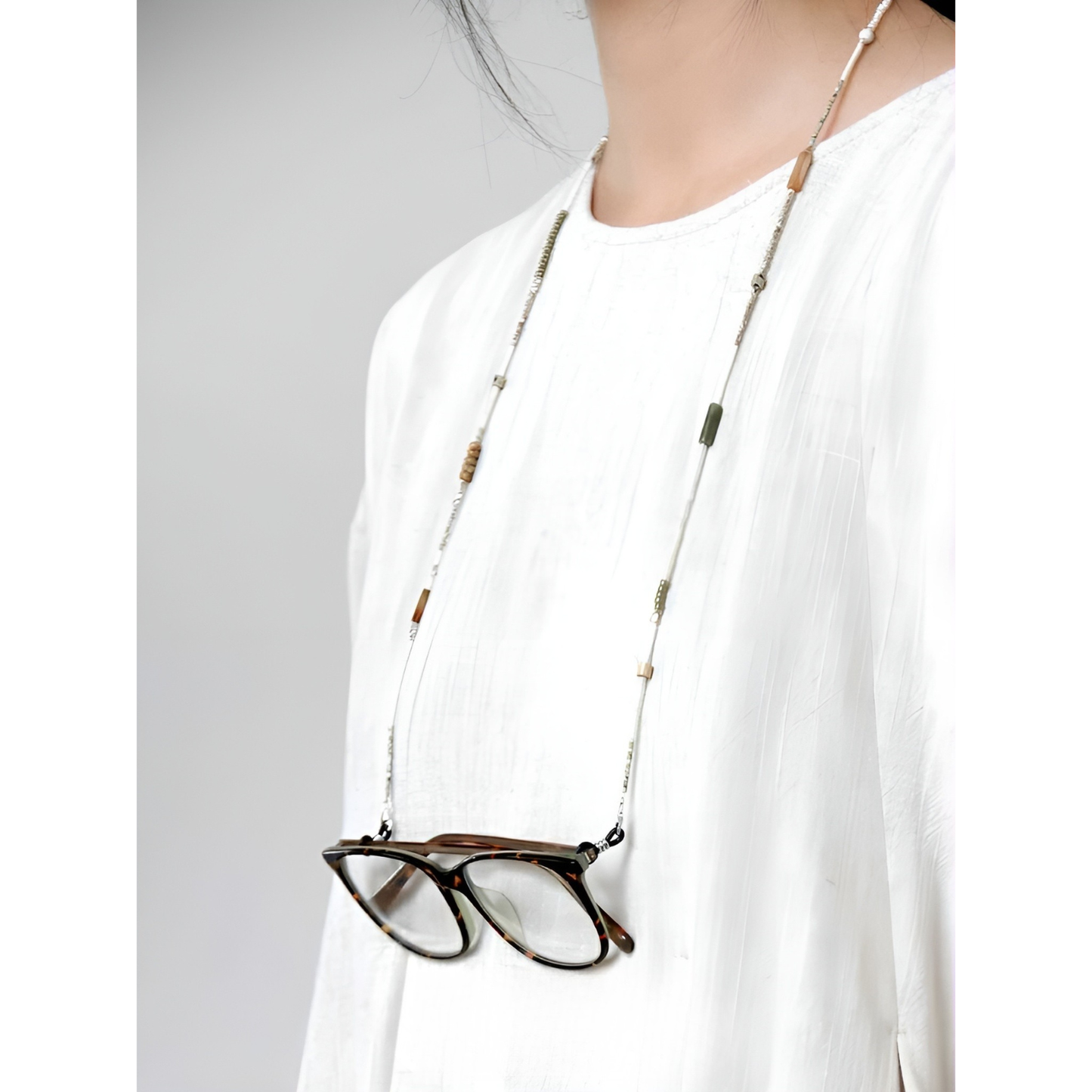 Antique Glaze Crystal Glasses Chain